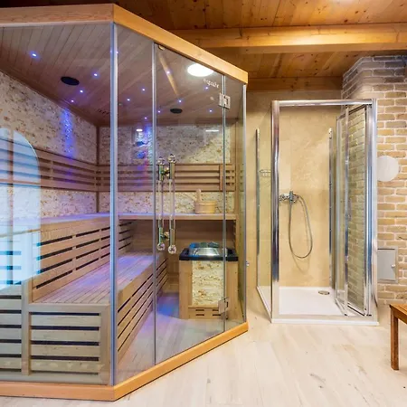 Stone Mavric Grižane