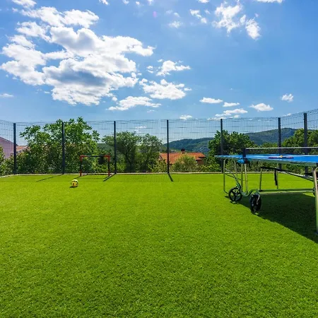 Villa Stone Mavric *