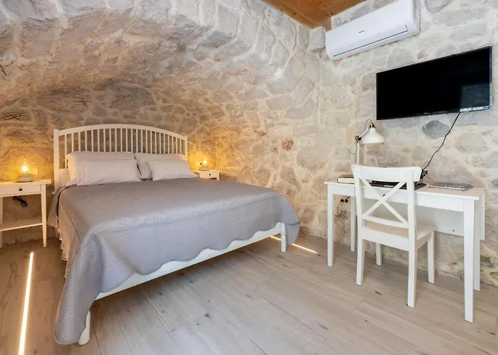 Villa Stone Mavric Grižane