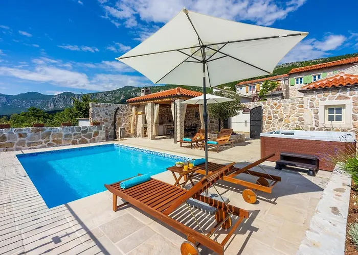 Villa Stone Mavric