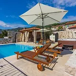 Villa Stone Mavrić Grižane