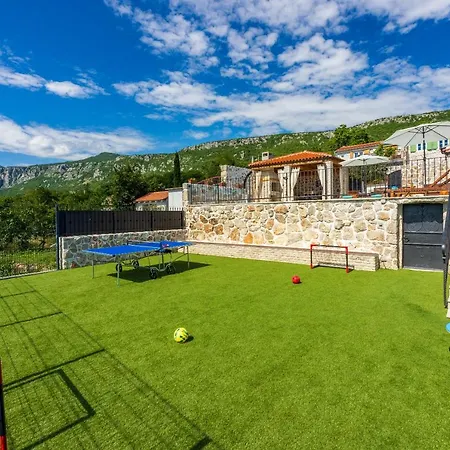 Stone Mavric Villa Grizane-Belgrad