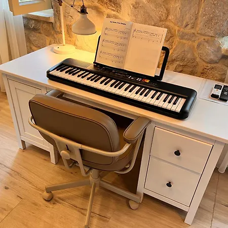 Stone Mavric * Grižane