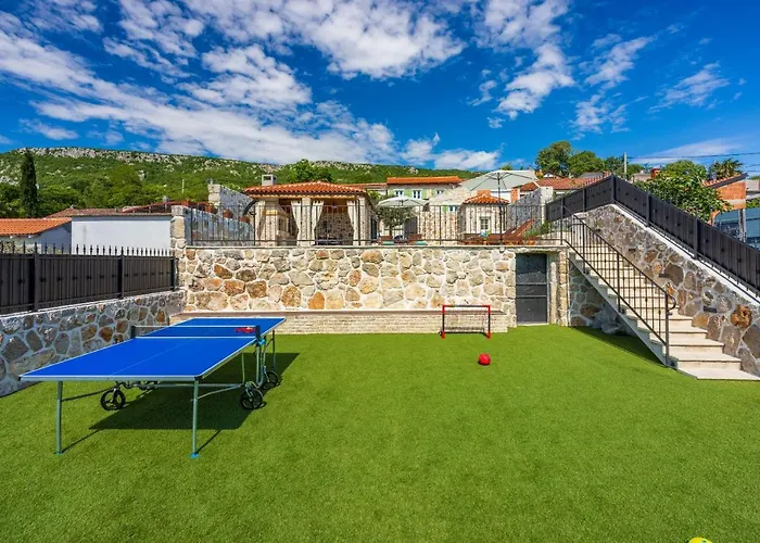 Stone Mavric * Grižane