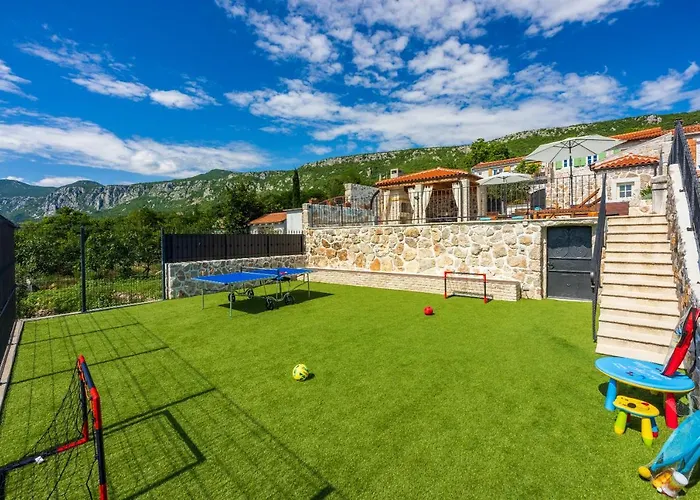 Stone Mavric Villa Grizane-Belgrad