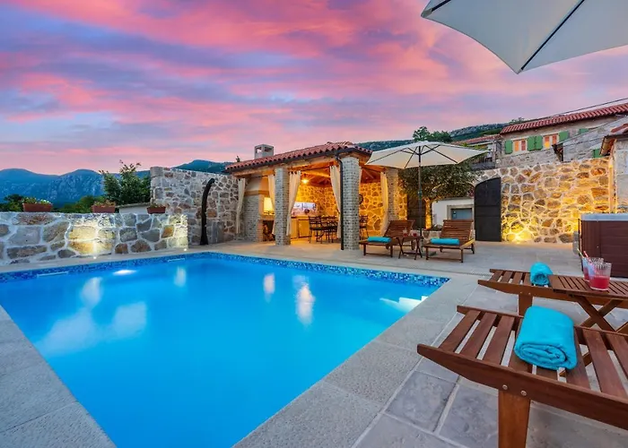 Stone Mavric ヴィラ