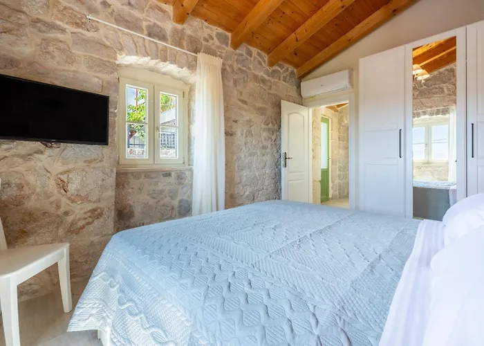 Villa Stone Mavric
