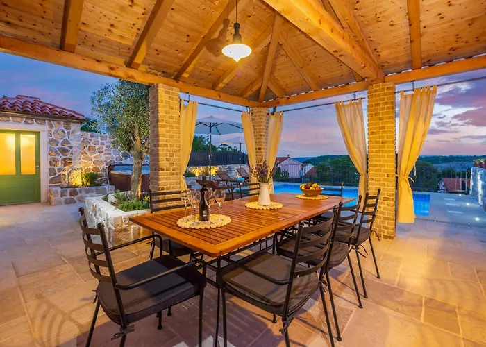 Villa Stone Mavric