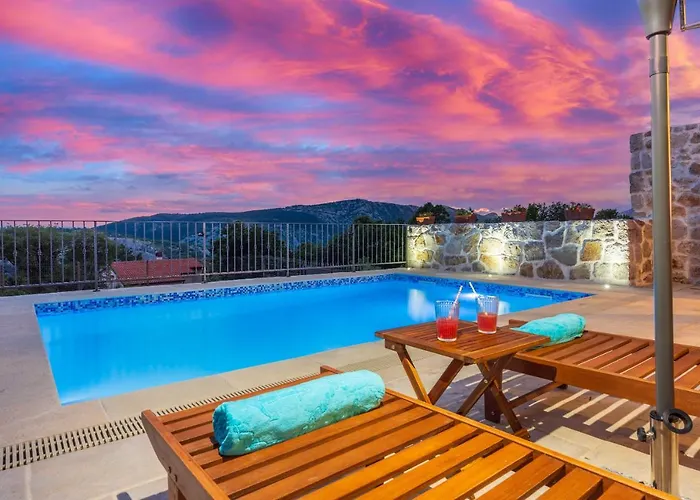 Stone Mavric ヴィラ Grižane