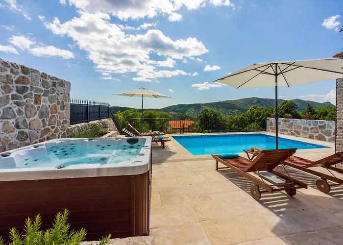 Stone Mavric ヴィラ Grižane