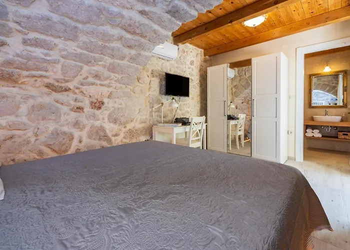 ヴィラ Stone Mavric Grižane